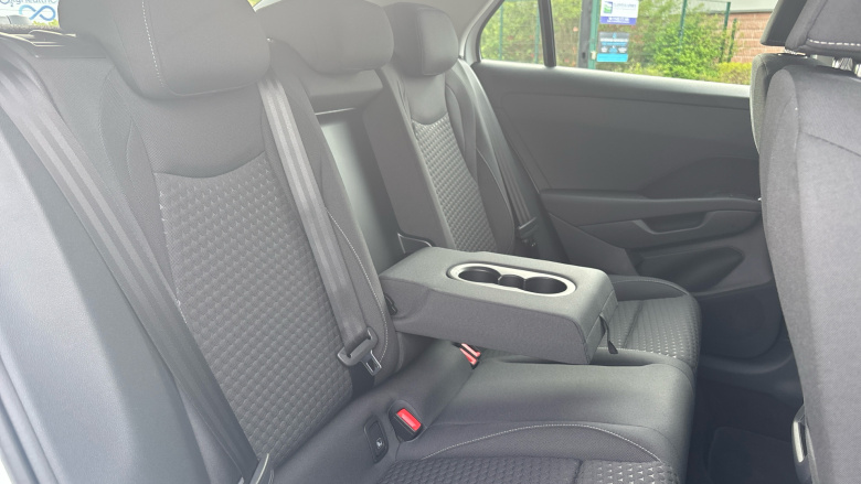 Volkswagen T-Roc 1.5 eTSI Life 5dr DSG Petrol Hatchback